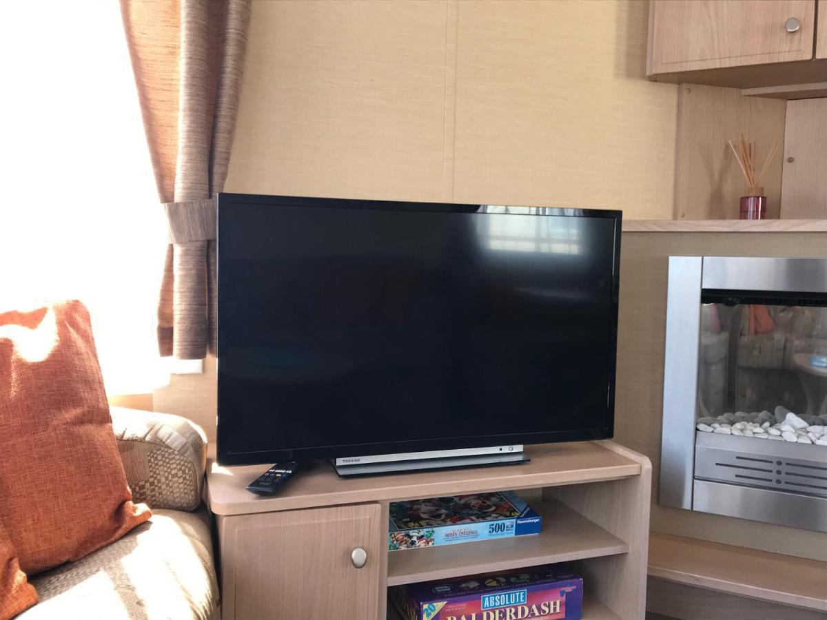 Pet Friendly Riverside Static Caravan Cheddar Exterior photo